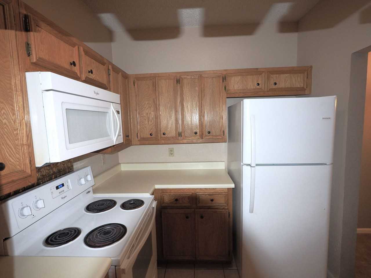 2508 Enfield Rd #10 - Photo 5 of 15