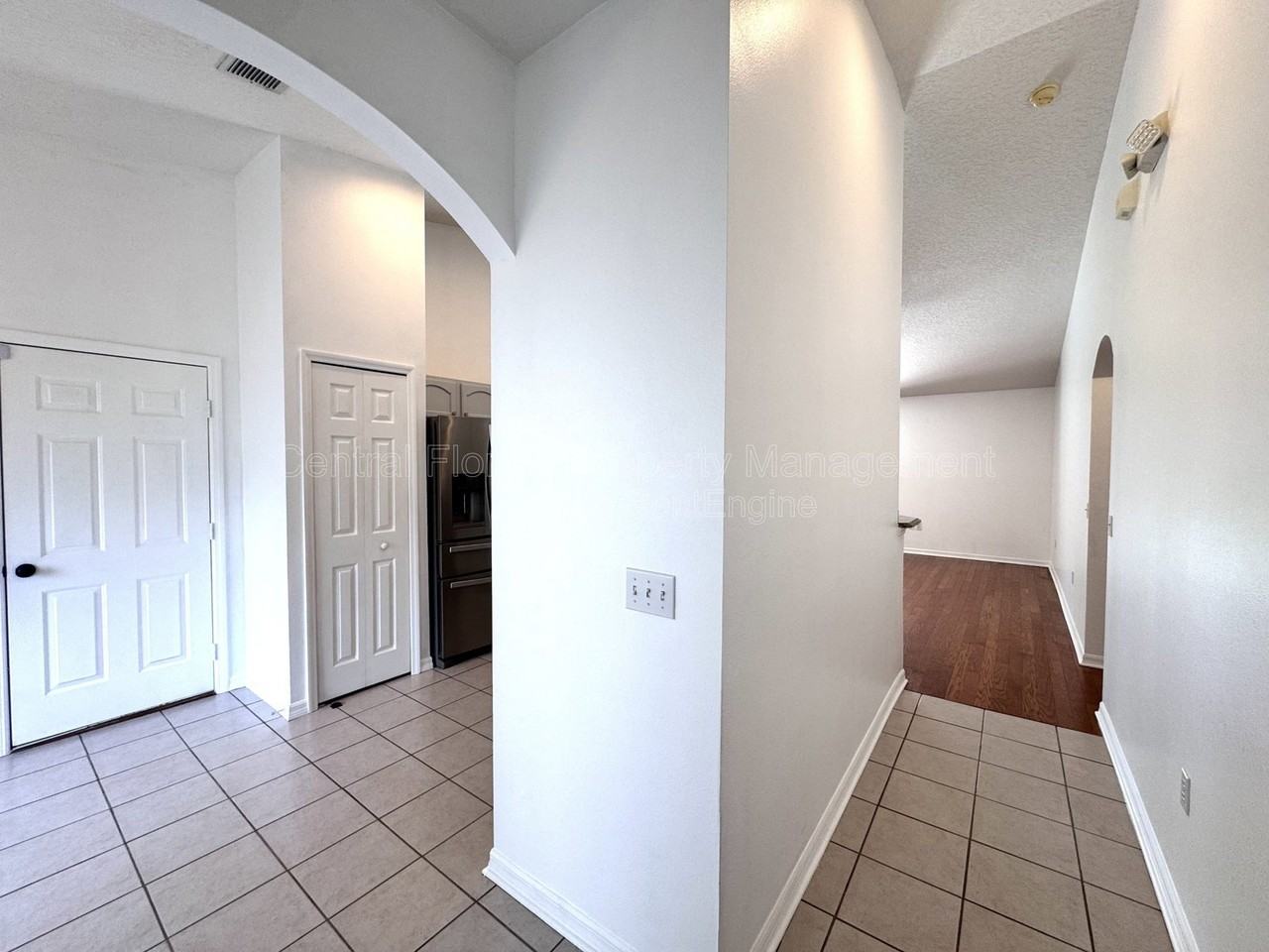 205 Paradise Woods Pl - Photo 6 of 25