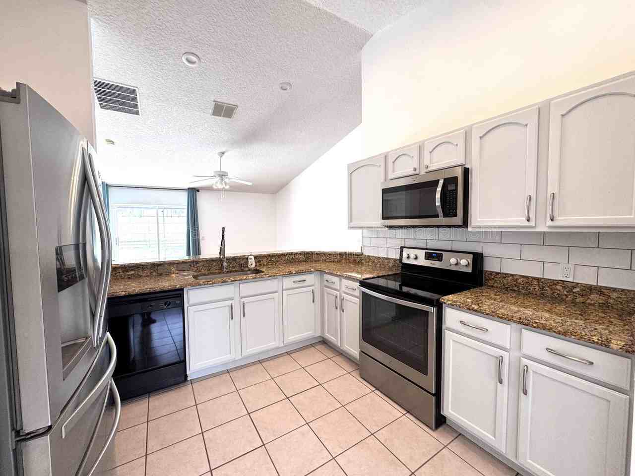 205 Paradise Woods Pl - Photo 7 of 25