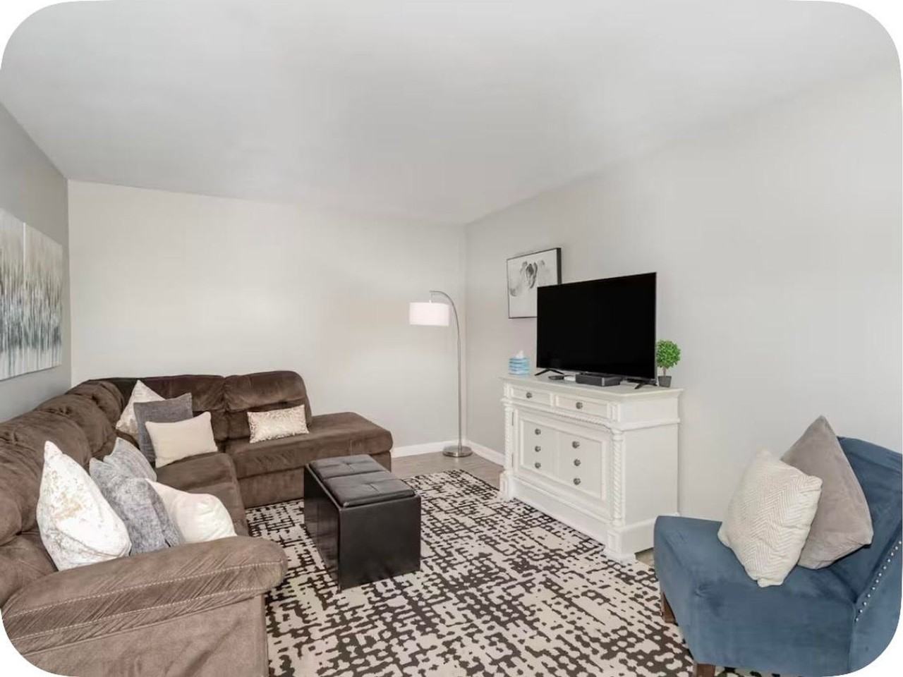 556 Alison Dr - Photo 4 of 18