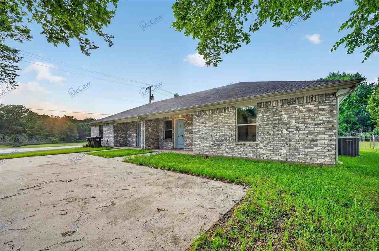 2312 Gilmer St - Photo 2 of 16