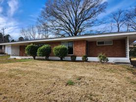 831 Darryl Ln - Photo 1 of 1