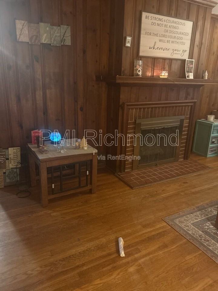 915 Northampton Rd - Photo 4 of 8