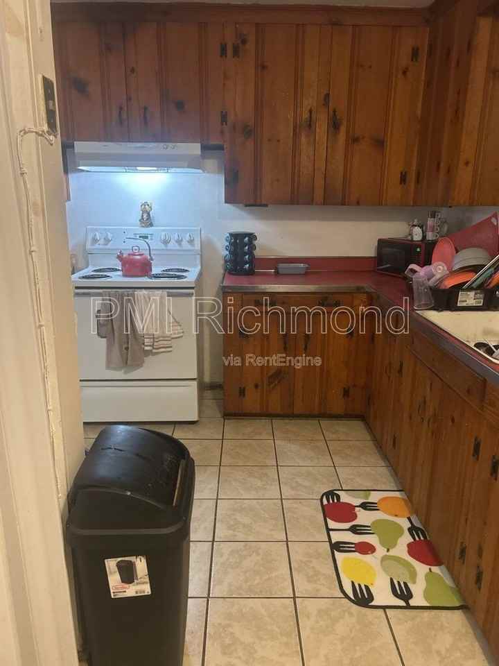 915 Northampton Rd - Photo 5 of 8