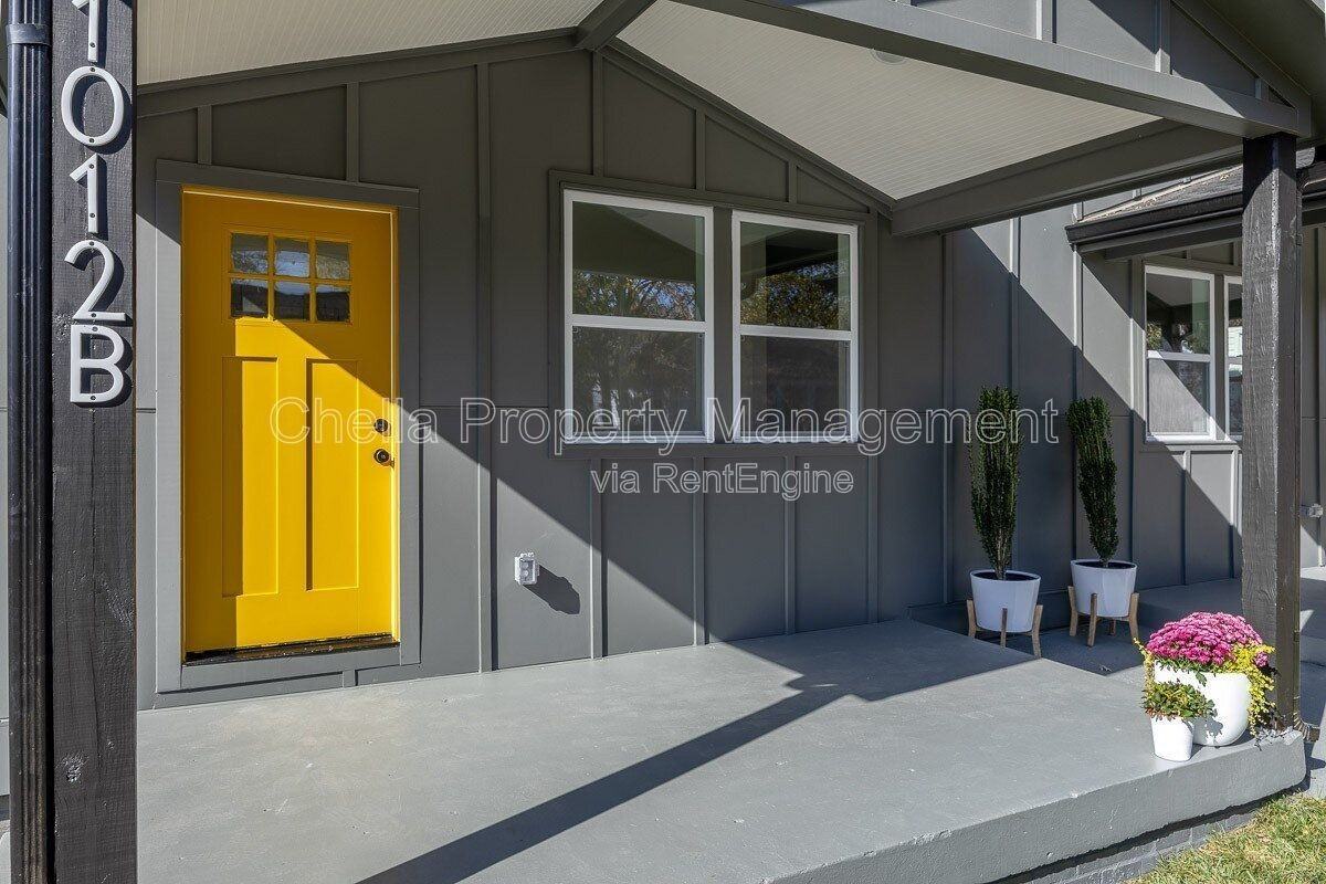 1012 Debow St #B - Photo 2 of 29