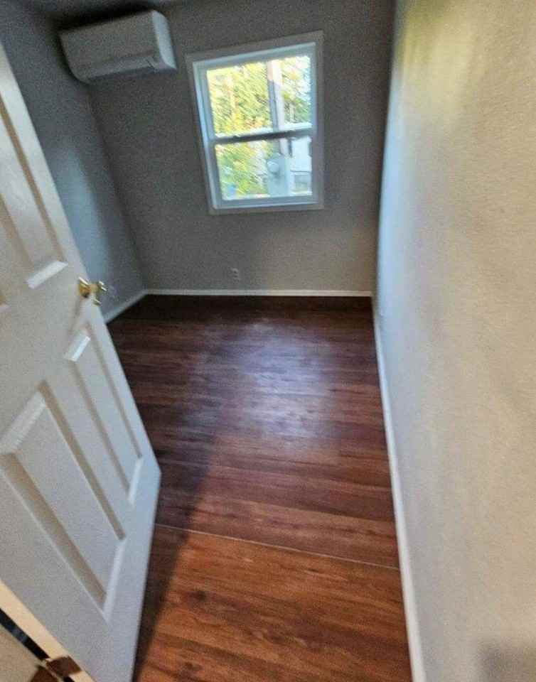 8497 Golden Valley Blvd - Photo 6 of 10