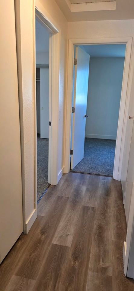 #369 BRITTANY CROSSING APTS - Photo 3 of 10