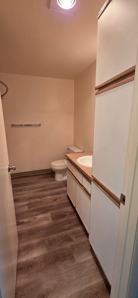 #369 BRITTANY CROSSING APTS - Photo 4 of 10