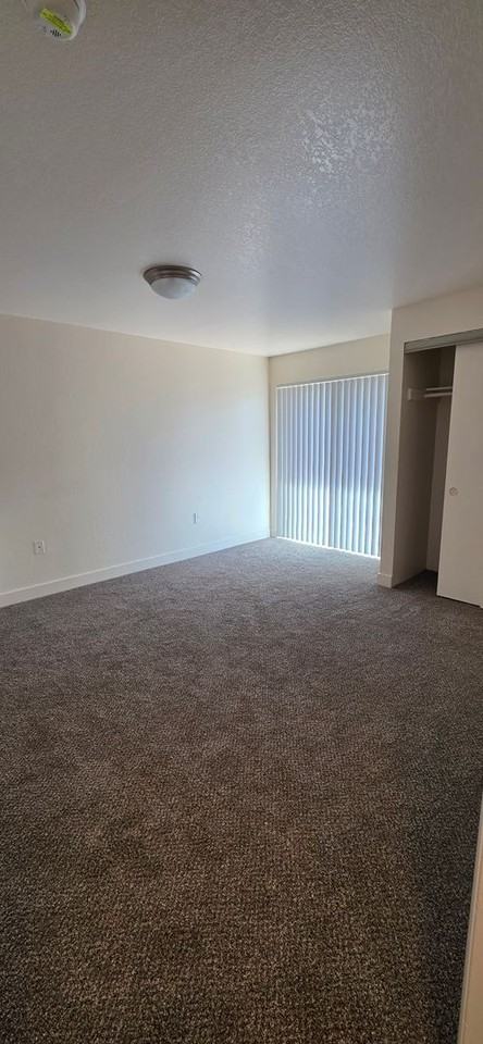 #369 BRITTANY CROSSING APTS - Photo 6 of 10