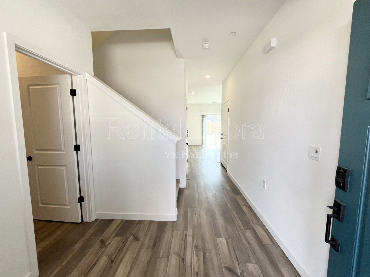 4626 Sami Jo Dr - Photo 4 of 30