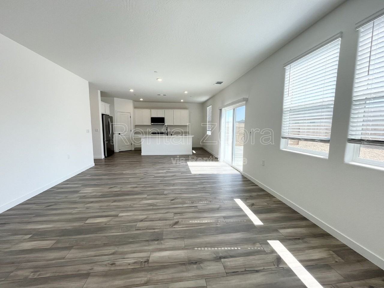 4626 Sami Jo Dr - Photo 5 of 30