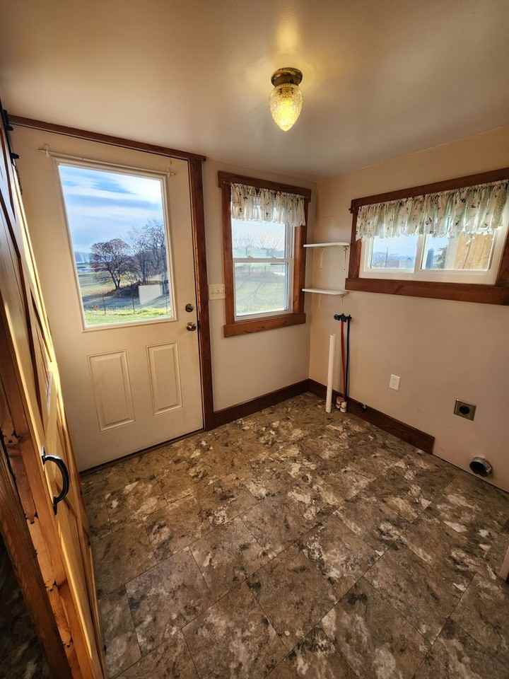1175 Garber Rd - Photo 4 of 14