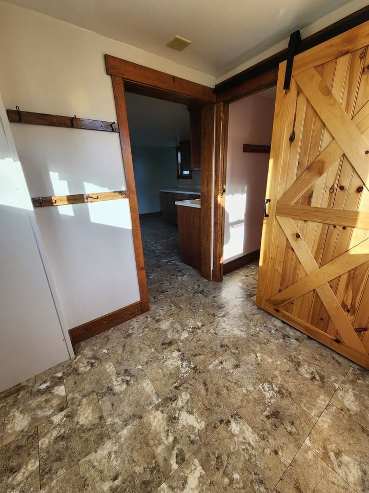 1175 Garber Rd - Photo 5 of 14