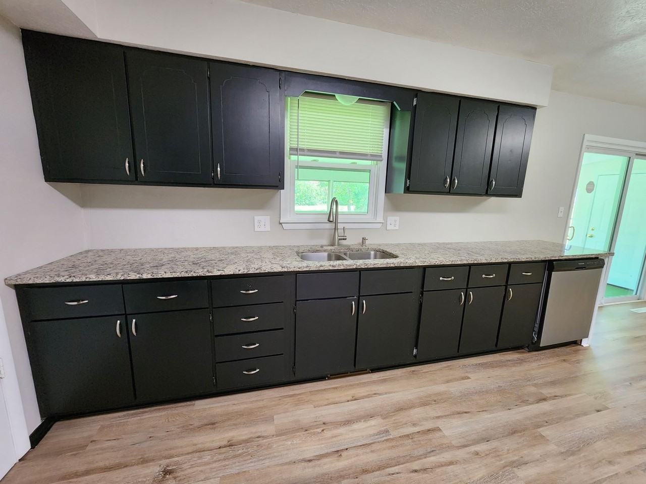 1528 S Catalina Ave - Photo 6 of 26