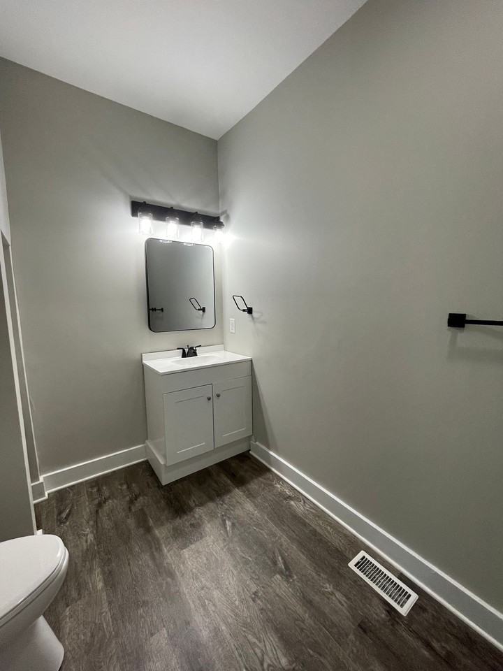 905 North-5T - Photo 7 of 23