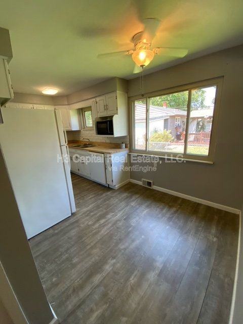 2301 Saint Bernard Ave - Photo 4 of 20