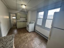 featured image of 13 Green St