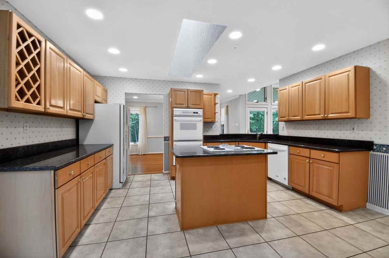 8928 Cottongrass St - Photo 3 of 16