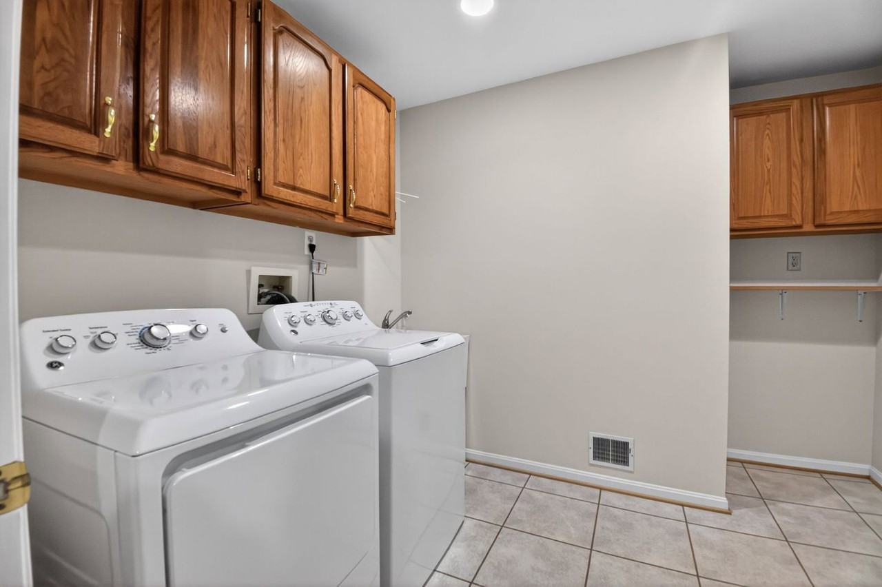 8928 Cottongrass St - Photo 4 of 16