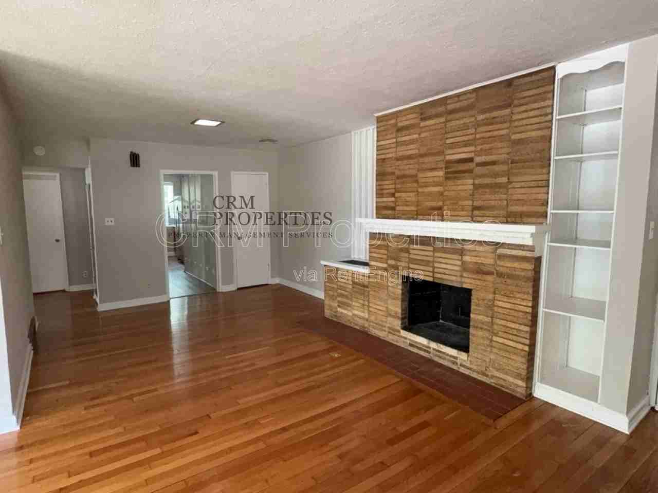 2101 N Wheeling Ave #1 - Photo 7 of 17