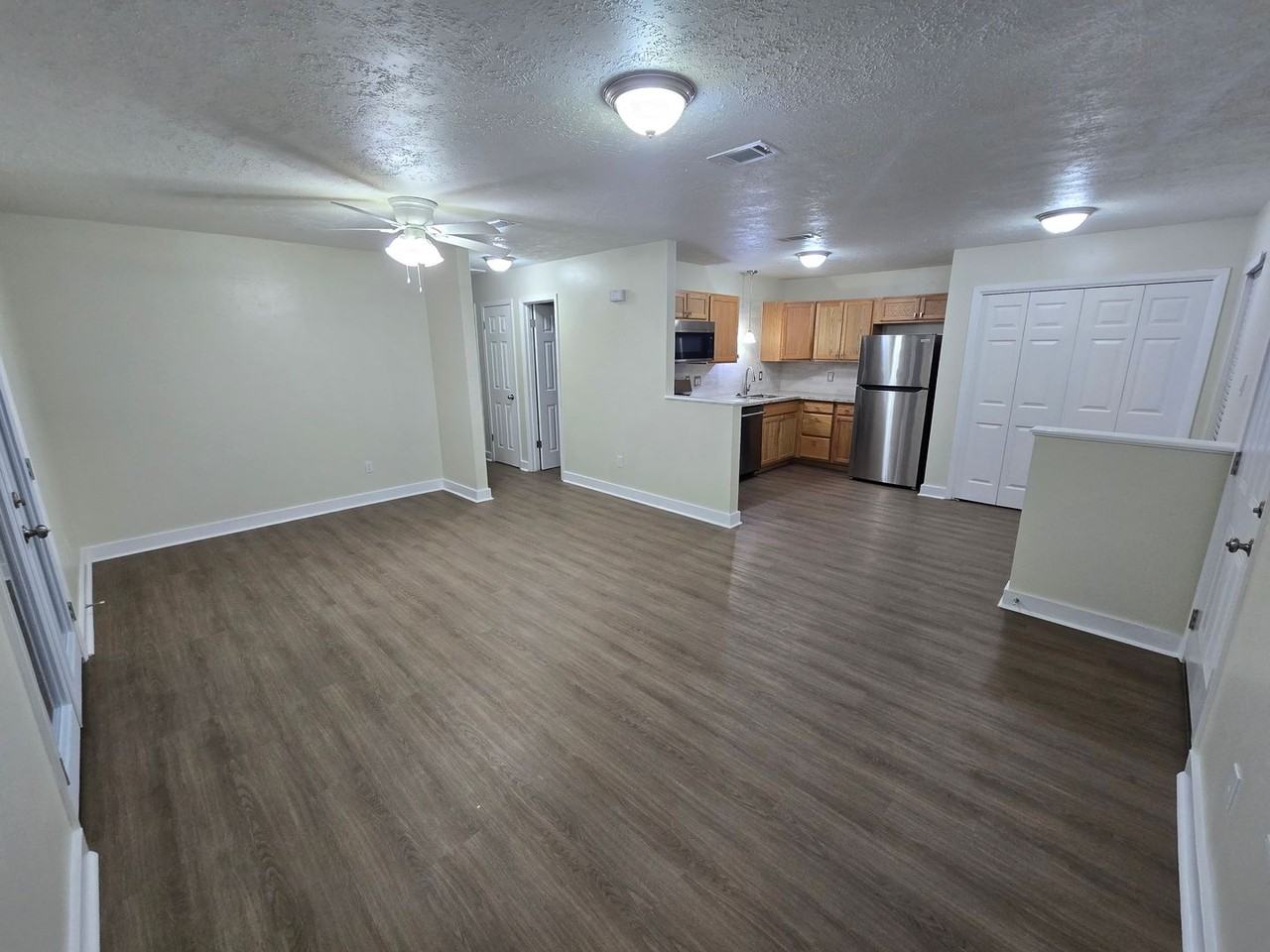 802A Frio Cir - Photo 3 of 14