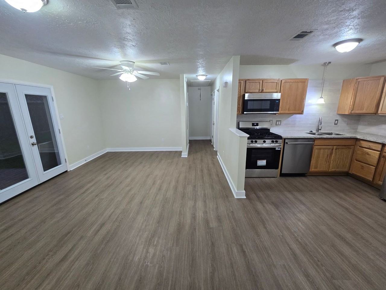 802A Frio Cir - Photo 4 of 14