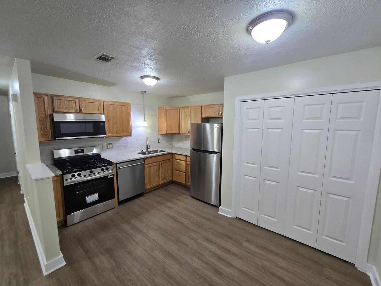 802A Frio Cir - Photo 6 of 14