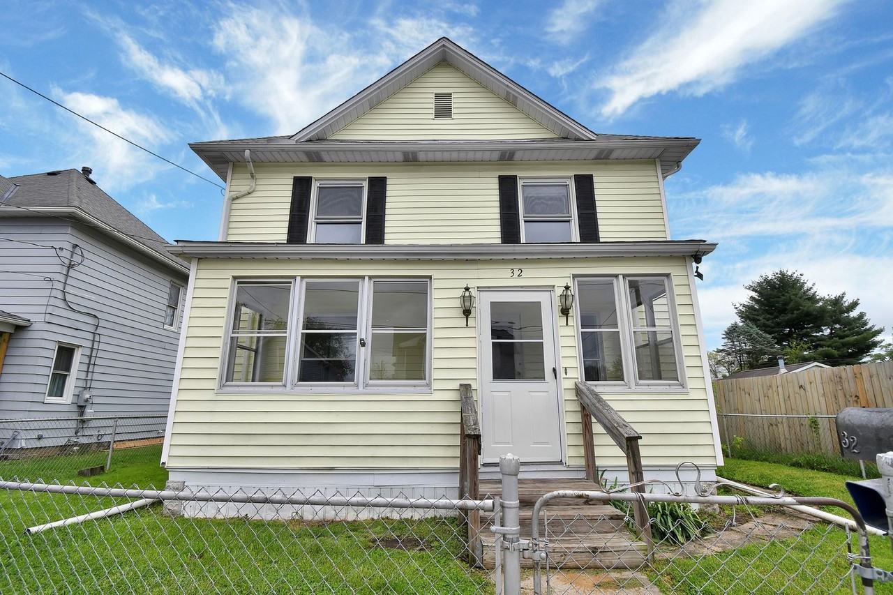 32 Monroe Ave - Photo 3 of 41