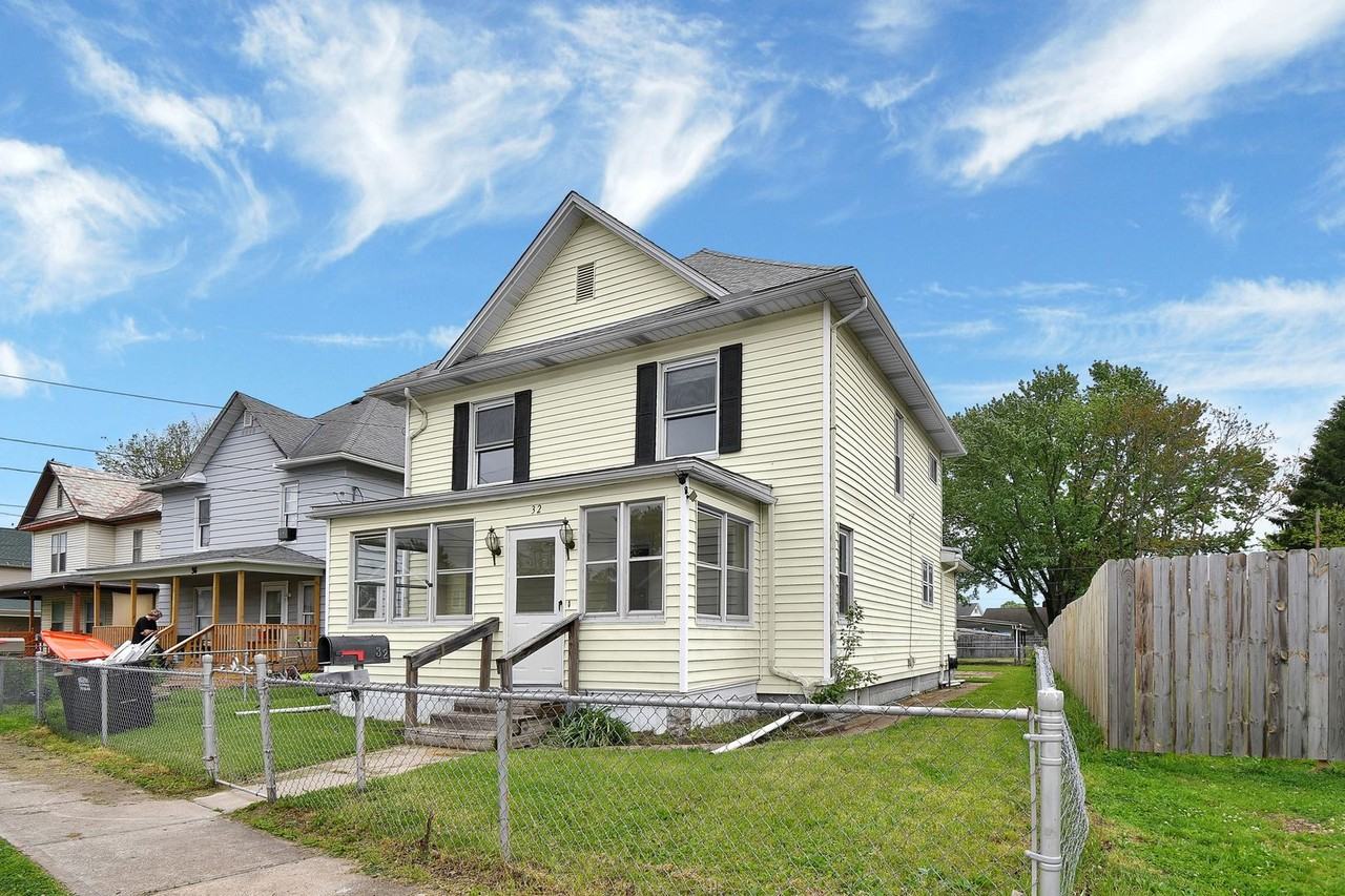 32 Monroe Ave - Photo 4 of 41