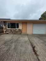 featured image of 241 Santiam St