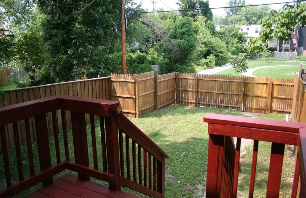 716 Mccabe Ave - Photo 2 of 11