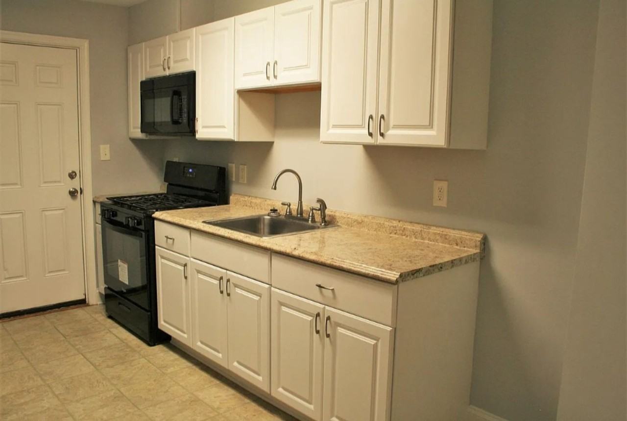 716 Mccabe Ave - Photo 6 of 11