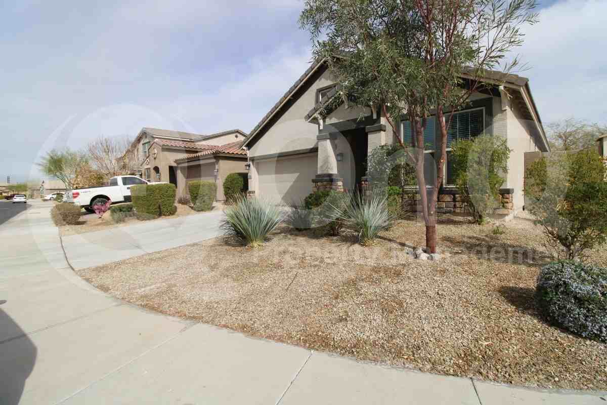 17722 W Granite View Dr - Photo 2 of 22