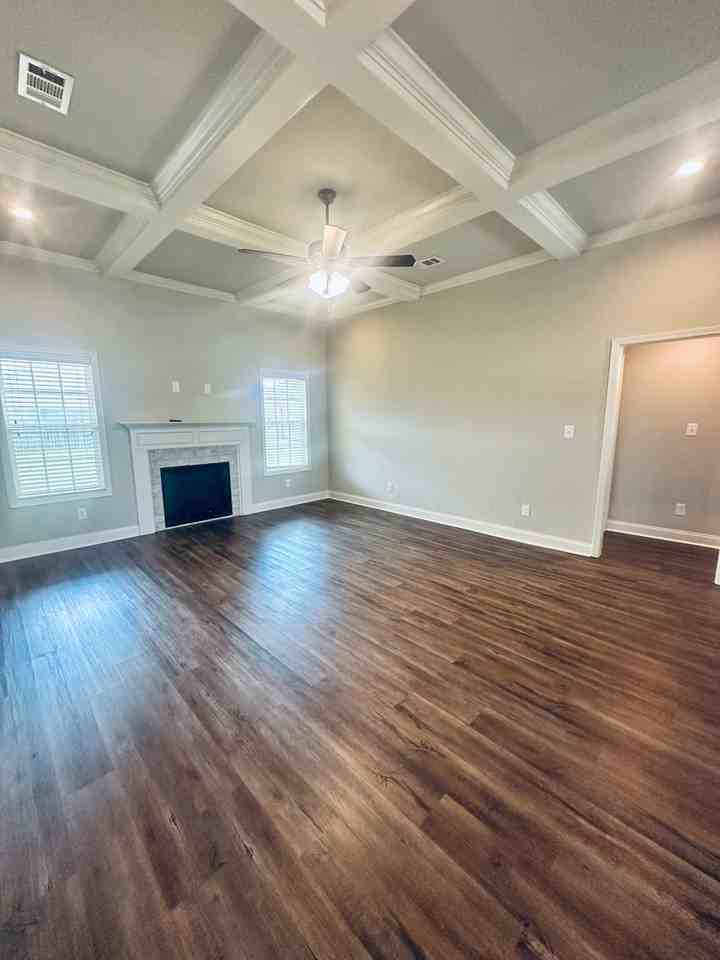 104 Chatham Ct - Photo 7 of 29