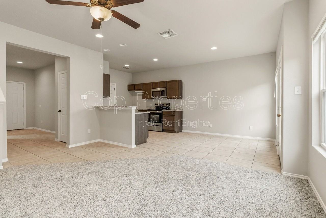 11103 Bel Air Dr #101 - Photo 6 of 31