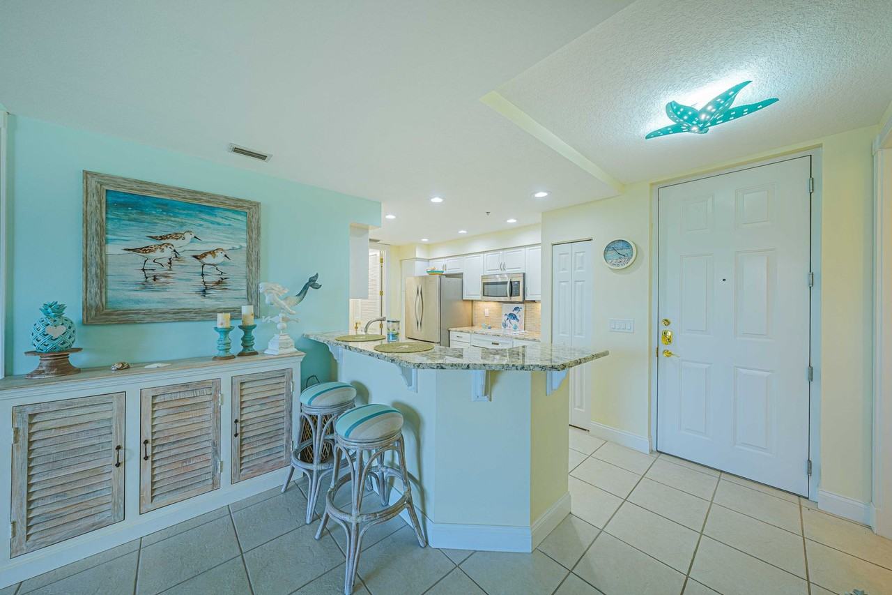 4620 Riverwalk Village Ct - Photo 5 of 35