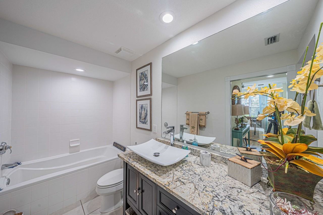 4620 Riverwalk Village Ct - Photo 6 of 35
