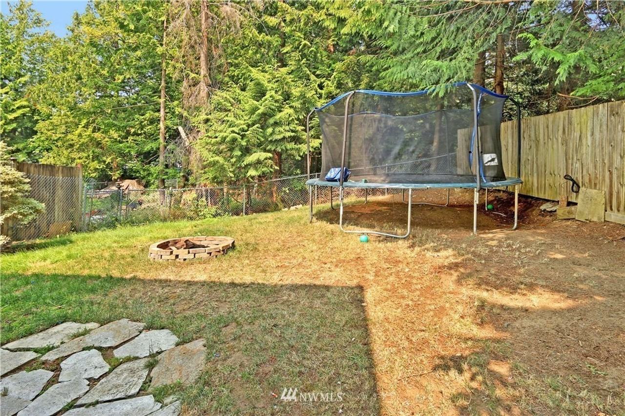5175 - Photo 7 of 18