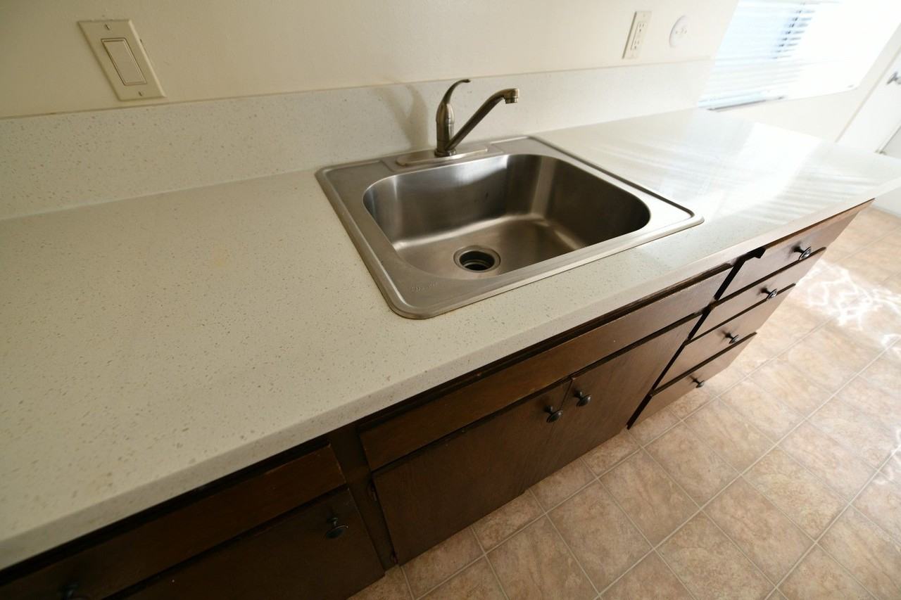 2725 Haste St. - Photo 7 of 27