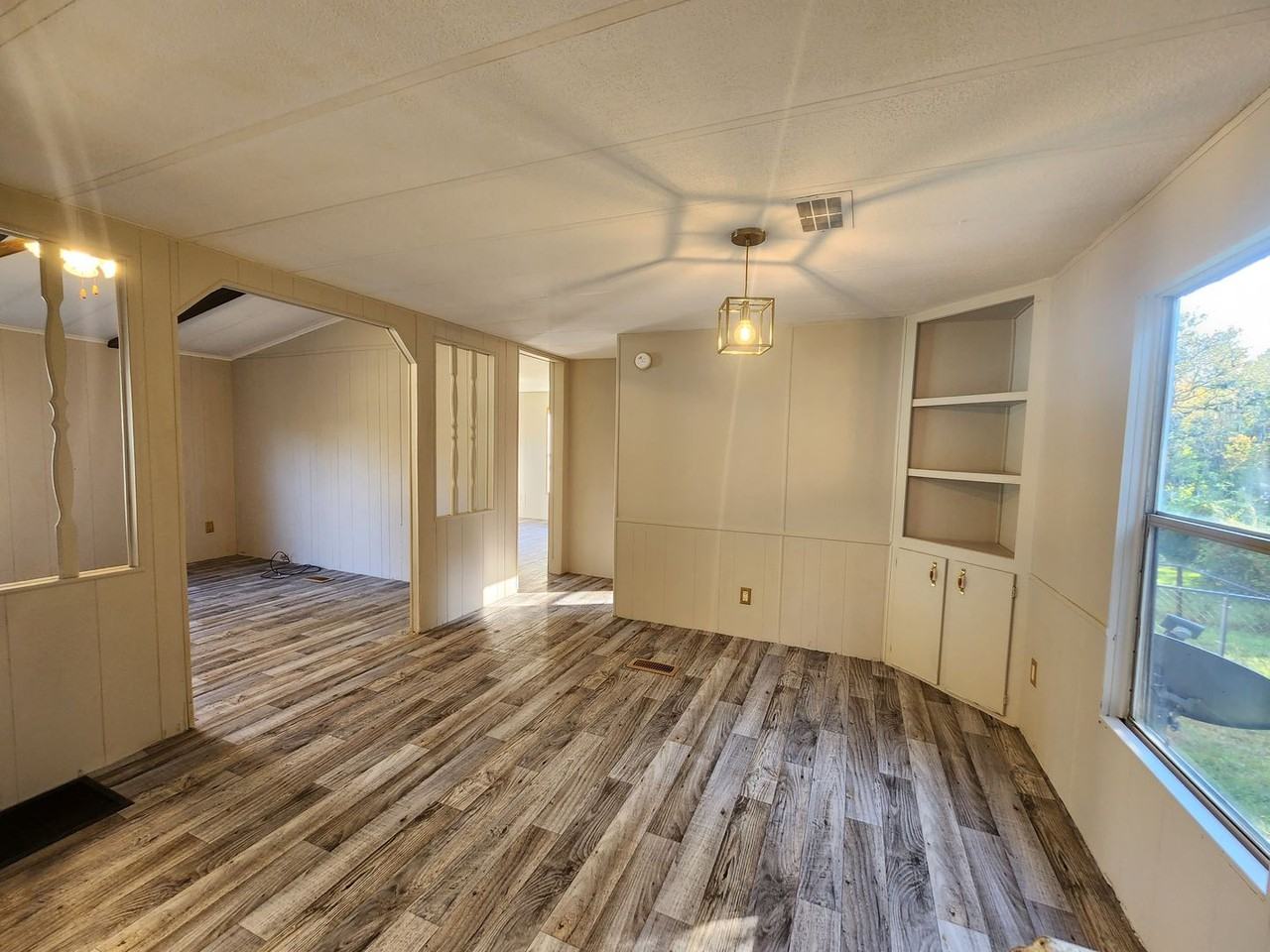 610 Se 128th Ave - Photo 4 of 18