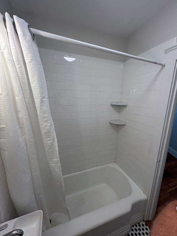22B Chiswick Rd - Photo 3 of 11