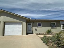 featured image of 5542 Cypress St