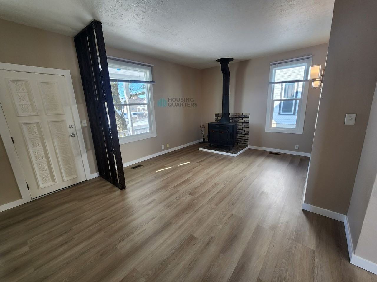 4730 N Freya St - Photo 2 of 19