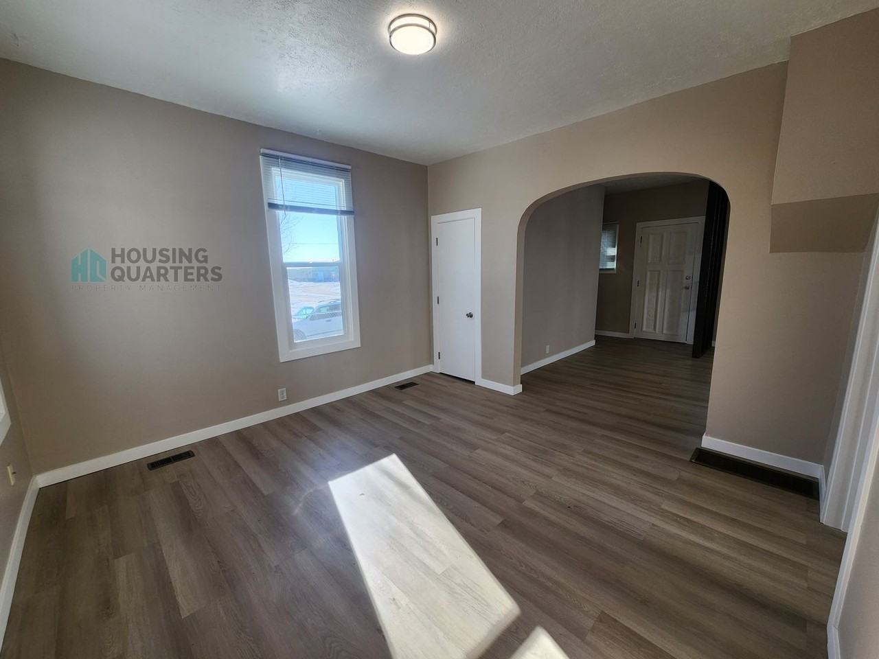 4730 N Freya St - Photo 3 of 19