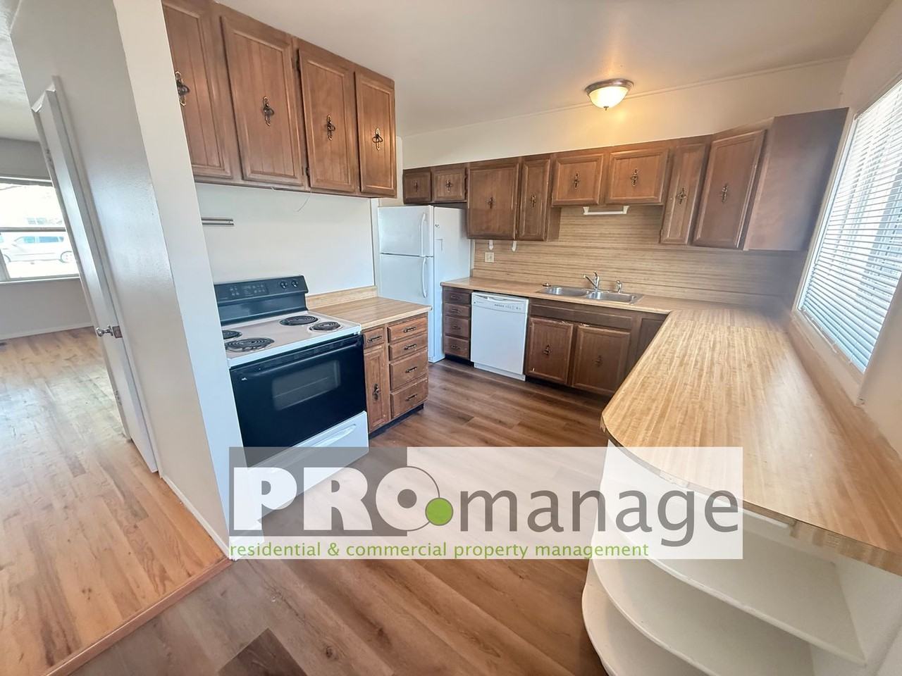 1245 Orlin Dr - Photo 3 of 21