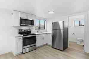 featured image of 221 Cedar Ave