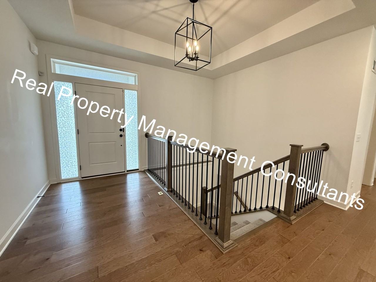 1833 Ne Ravenwood Dr - Photo 3 of 43