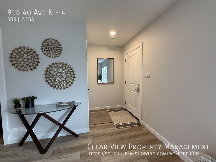916 40 Ave N #4 - Photo 4 of 20