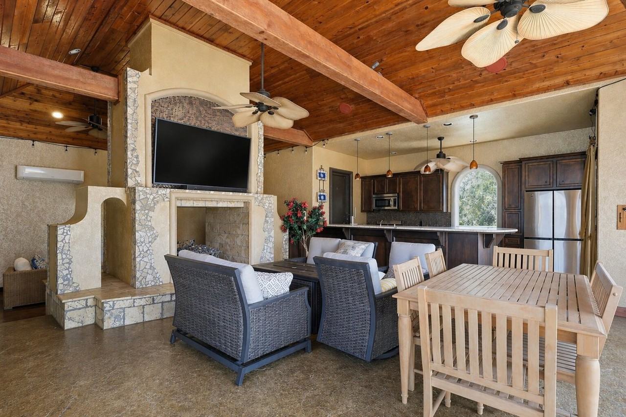 6915 Sandwedge Point Ct - Photo 5 of 50