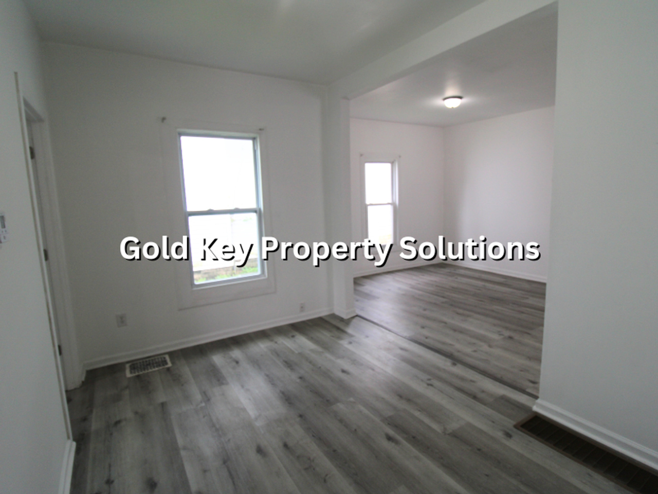 2111 Central Ave - Photo 7 of 18